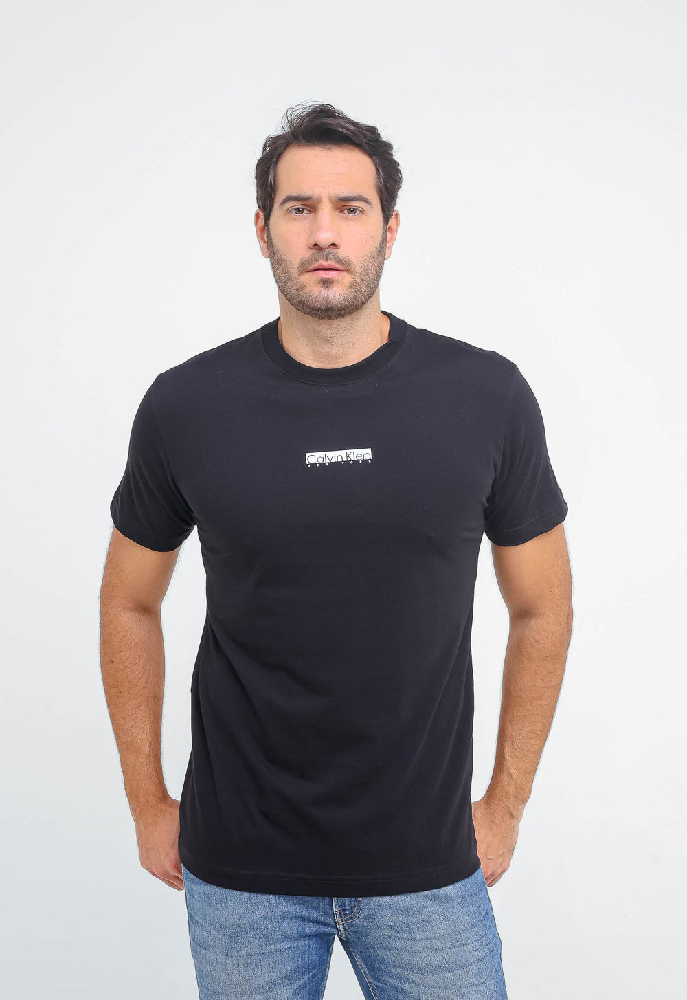 Camiseta Calvin Klein Logo Central Pequeno NY - Henri Store