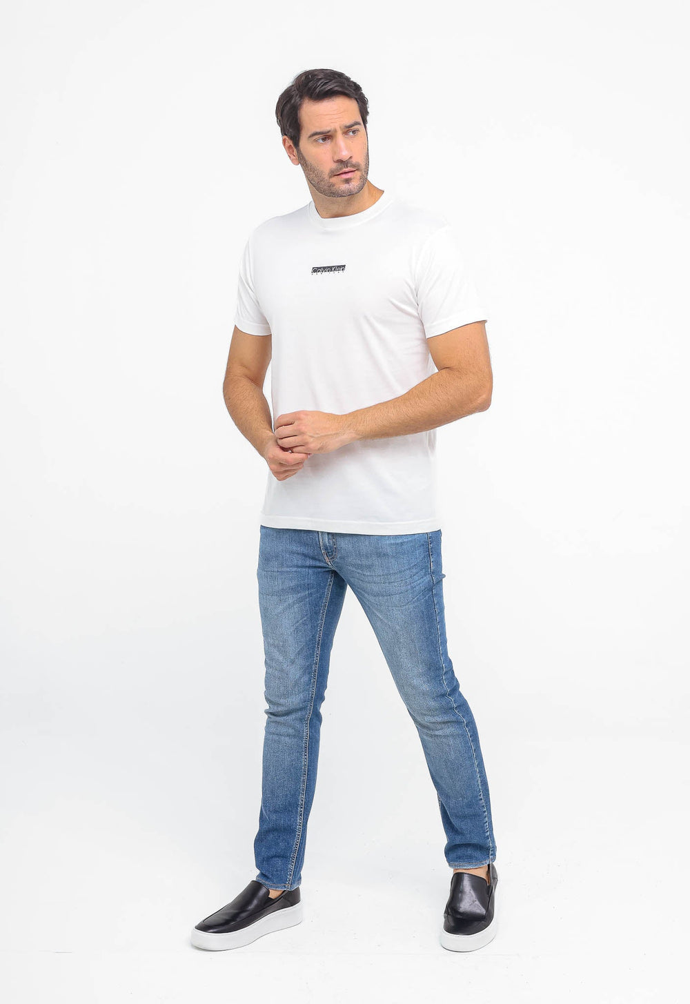 Camiseta Calvin Klein Logo Central Pequeno NY - Henri Store
