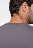 Camiseta Calvin Klein Logo Central - Sale - Henri Store
