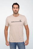 Camiseta Calvin Klein Logo Central - Sale - Henri Store