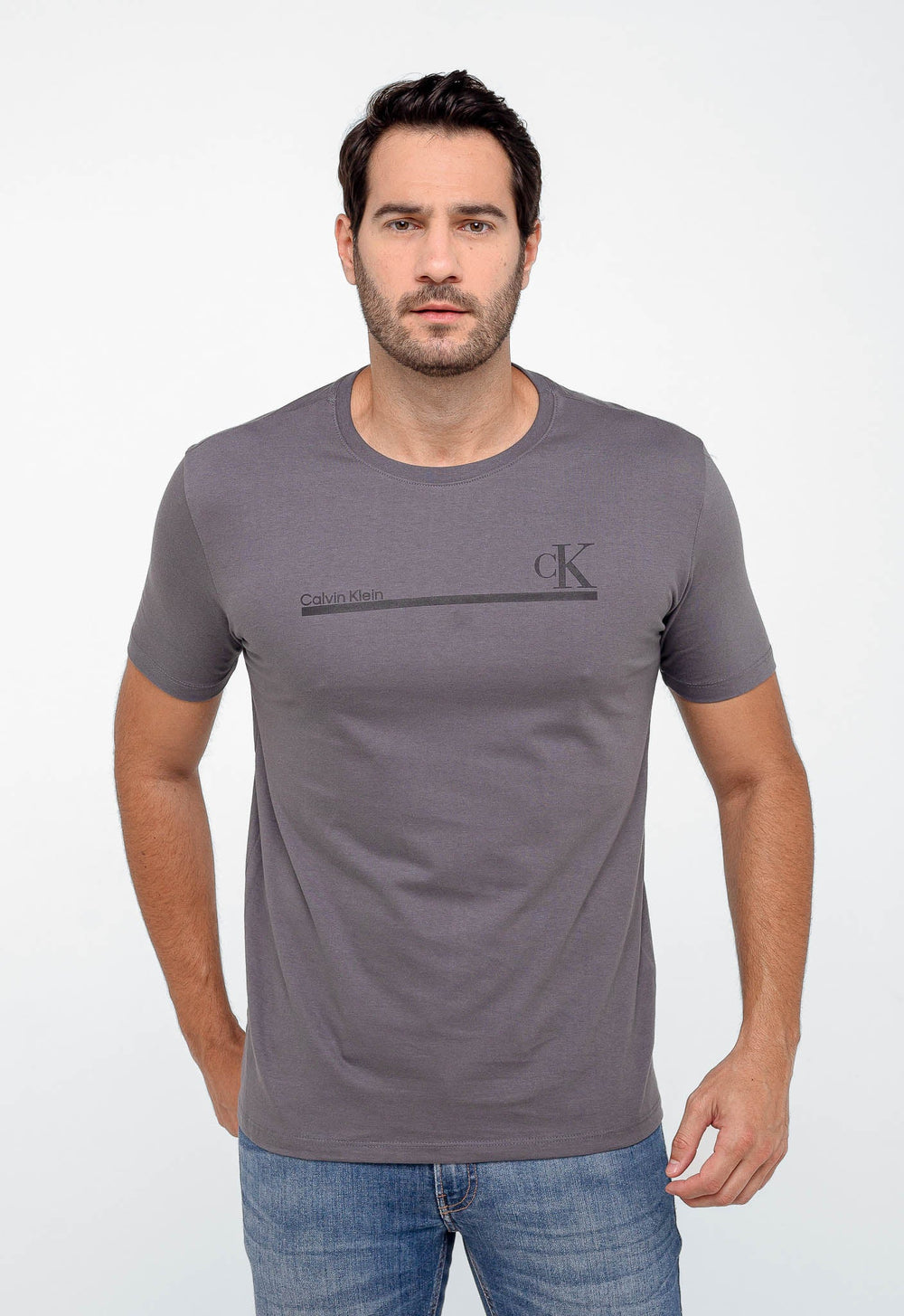 Camiseta Calvin Klein Logo Central - Sale - Henri Store