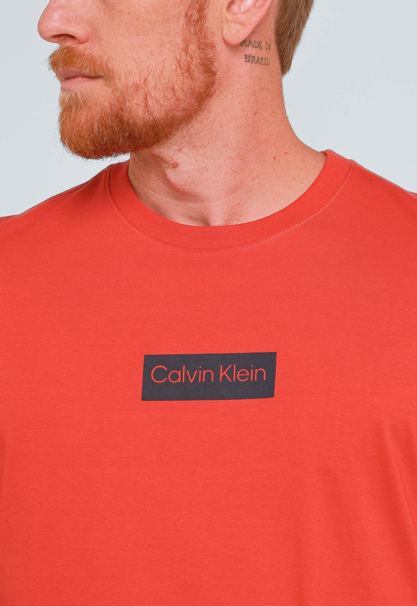Camiseta Calvin Klein Logo Established - Henri Store