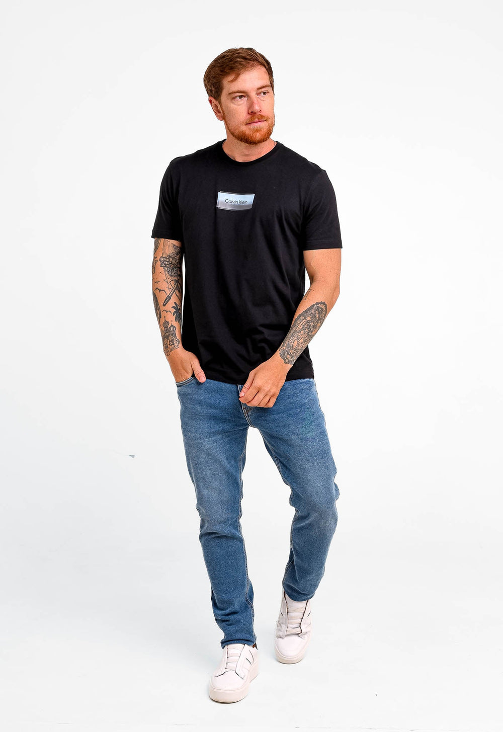 Camiseta Calvin Klein Logo Gel Overlay - Henri Store