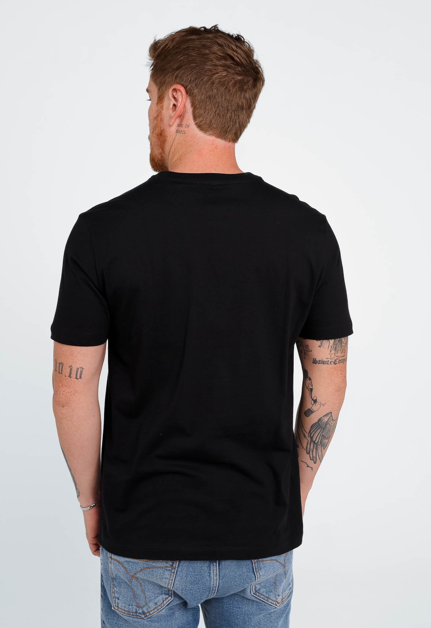 Camiseta Calvin Klein Logo Lateral em Relevo Ck Preto - Henri Store