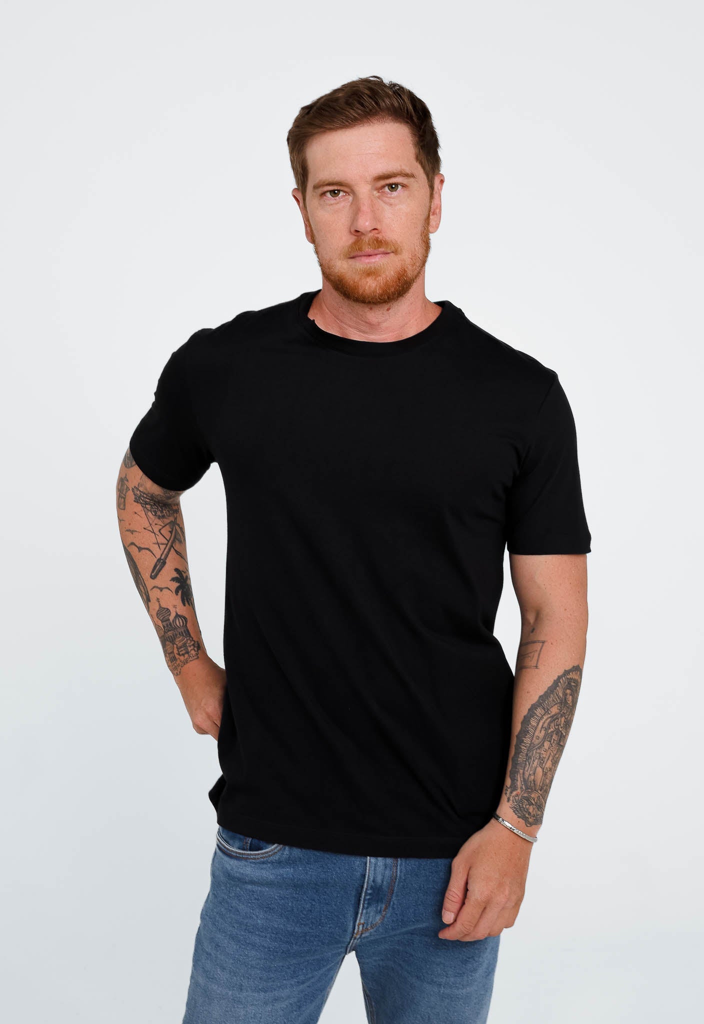 Camiseta Calvin Klein Logo Lateral em Relevo Ck Preto - Henri Store