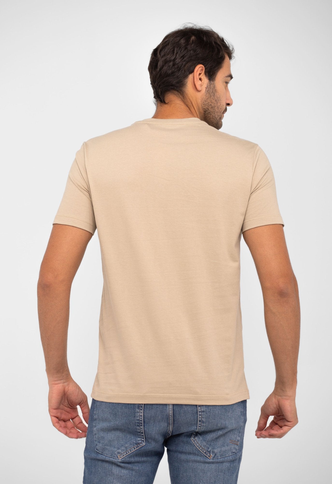 Camiseta Calvin Klein Logo Listras Embossed - Henri Store