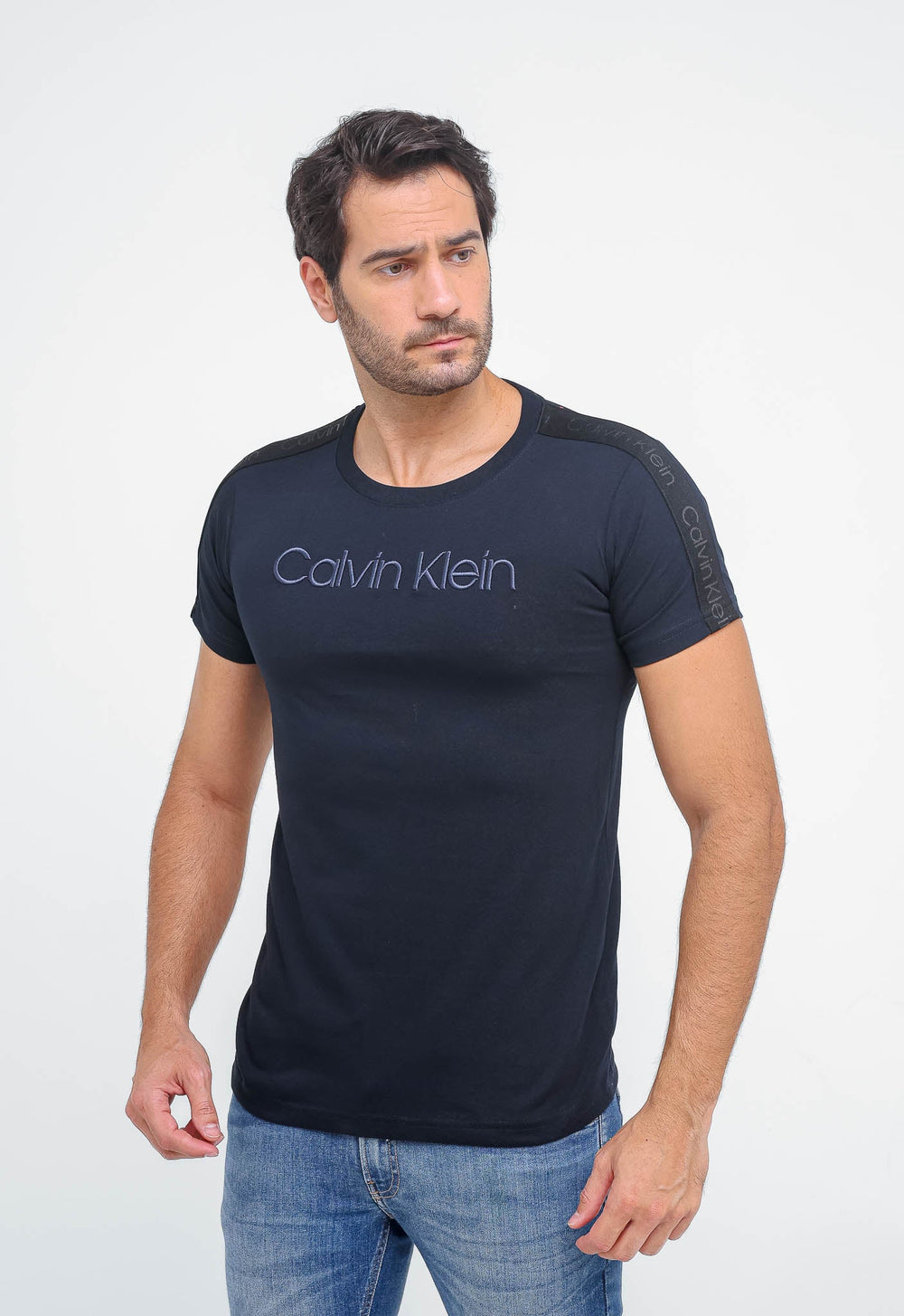 Camiseta Calvin Klein Logo Manga - Henri Store