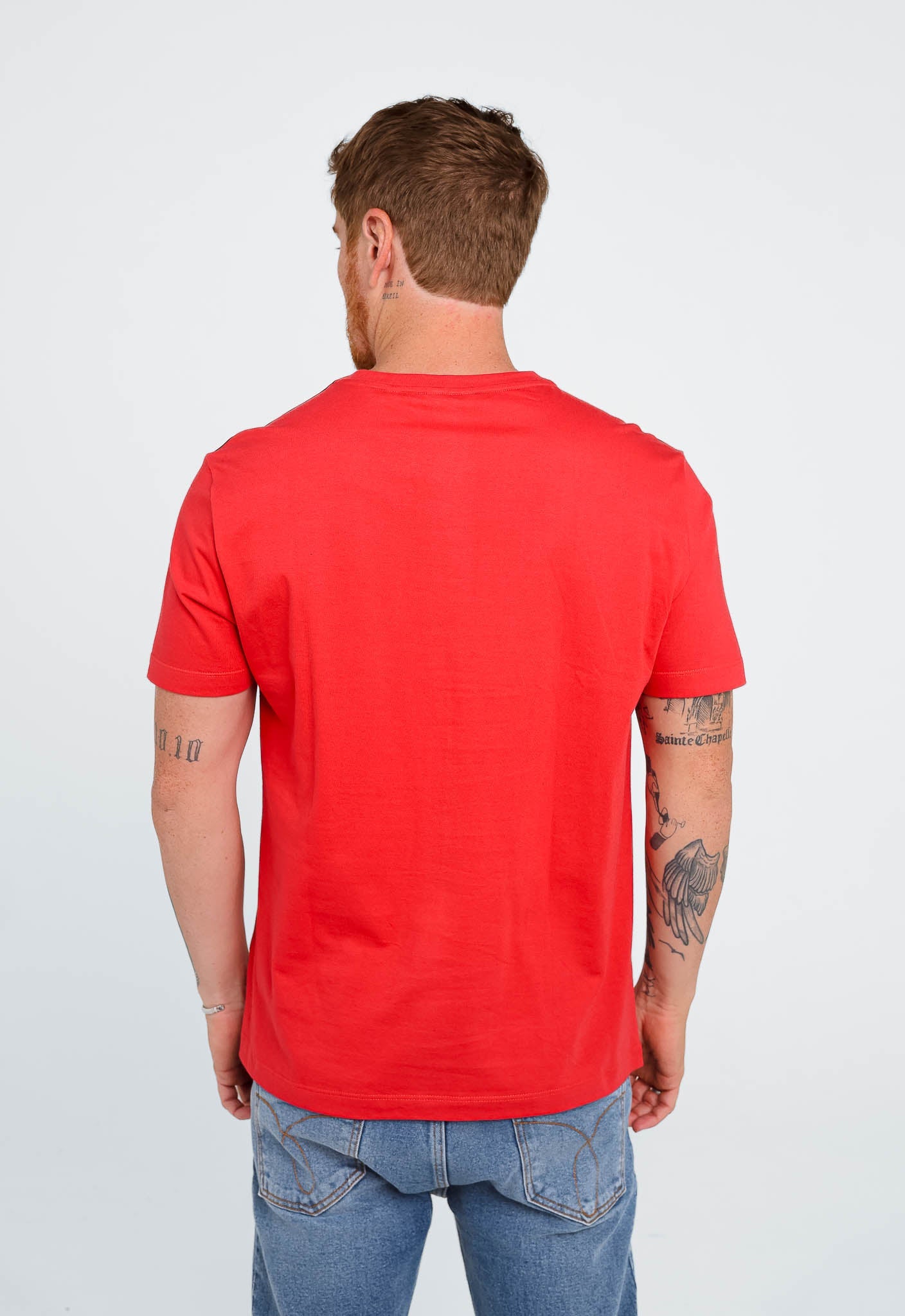 Camiseta Calvin Klein Logo Ombros Vermelho - Henri Store