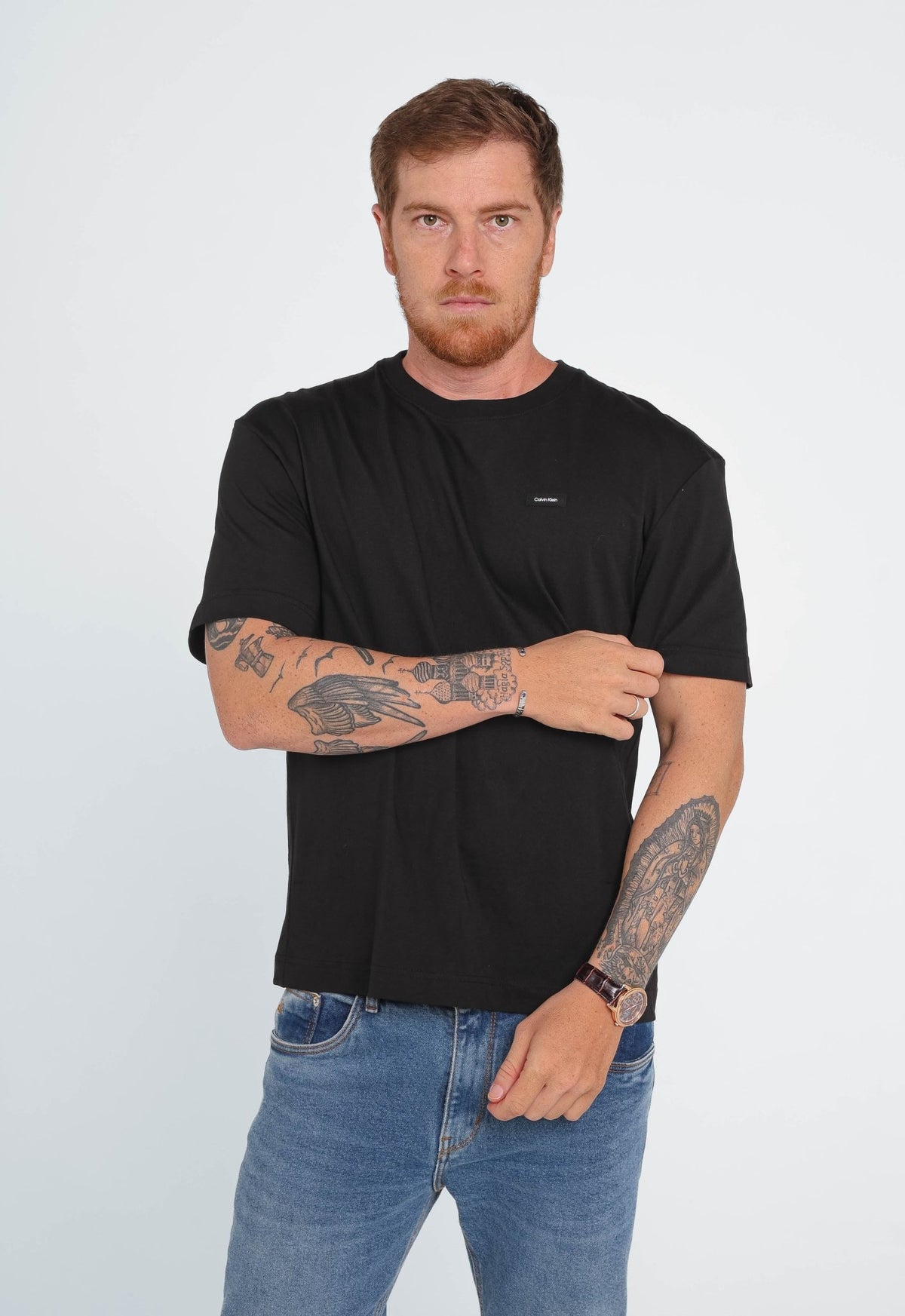 Camiseta Calvin Klein Logo Peito Alto Relevo - Henri Store