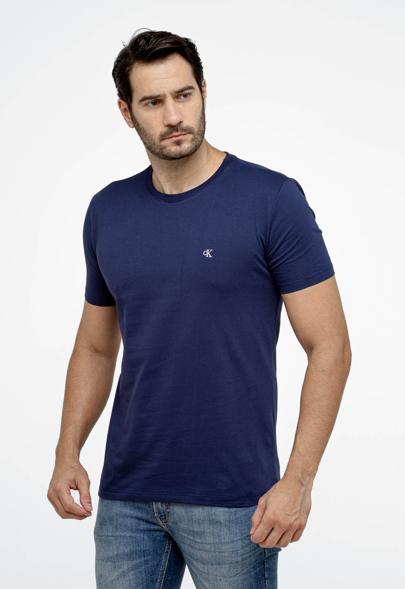 Camiseta Calvin Klein Logo Peito Bordado - Henri Store