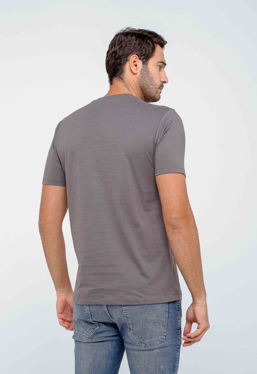 Camiseta Calvin Klein Logo Peito Bordado - Henri Store