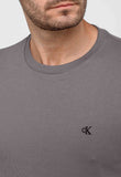 Camiseta Calvin Klein Logo Peito Bordado - Henri Store