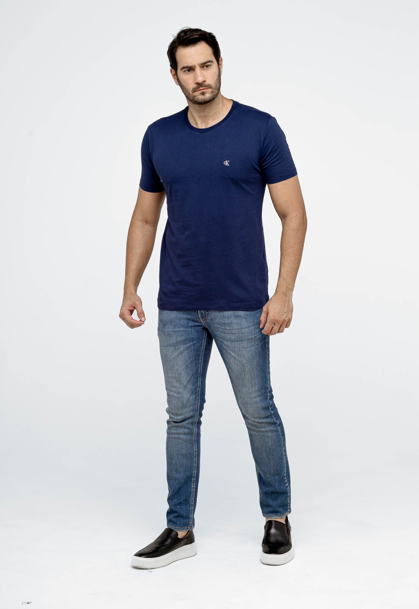 Camiseta Calvin Klein Logo Peito Bordado - Henri Store