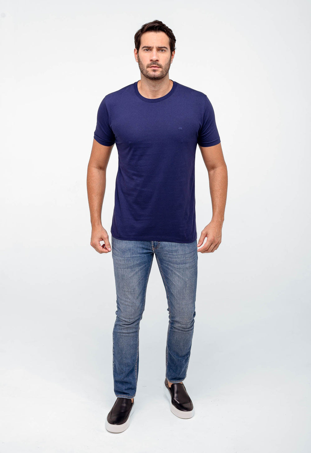 Camiseta Calvin Klein Logo Peito CK Bordado - Henri Store