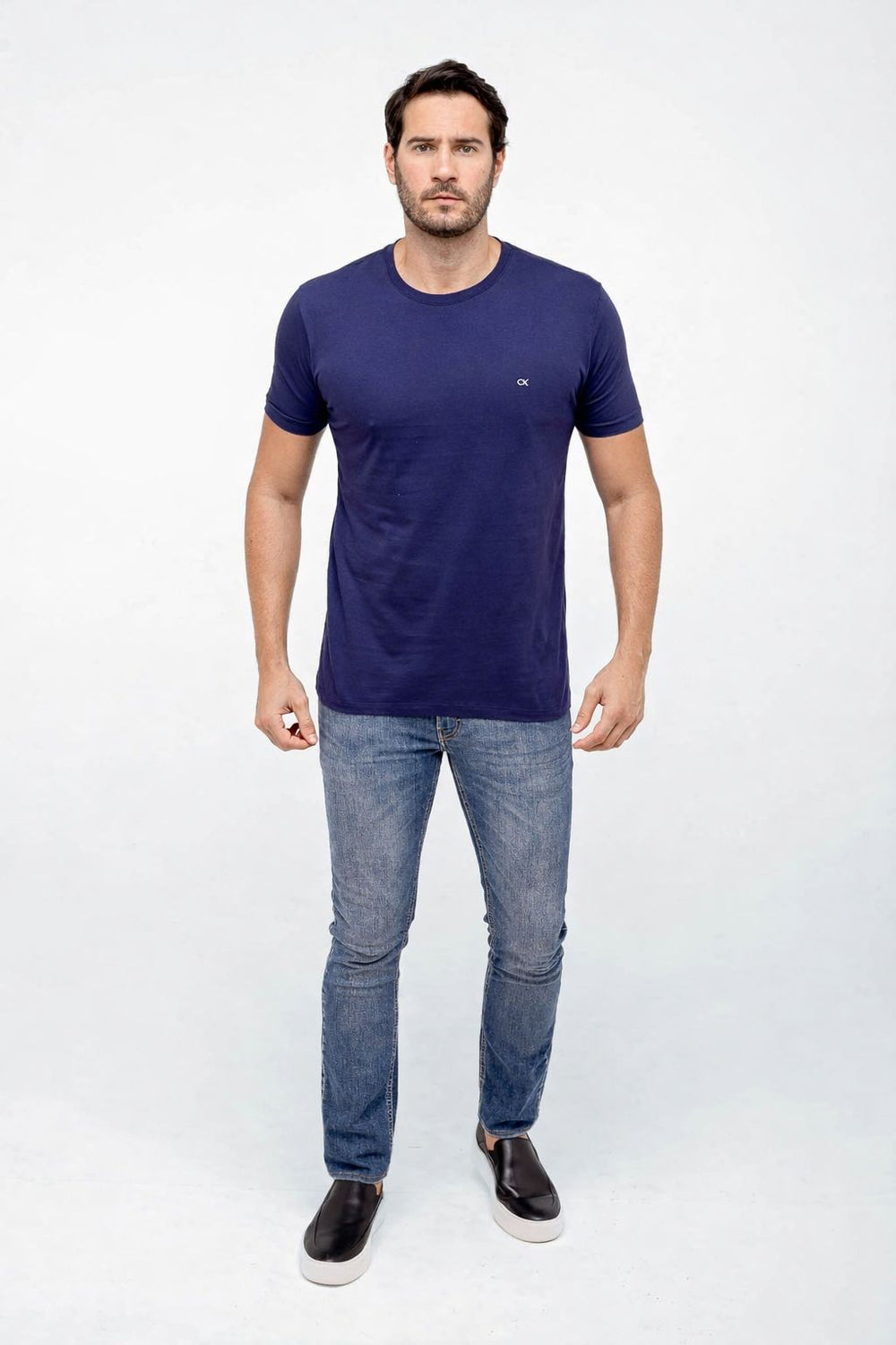 Camiseta Calvin Klein Logo Peito CK Bordado - Henri Store
