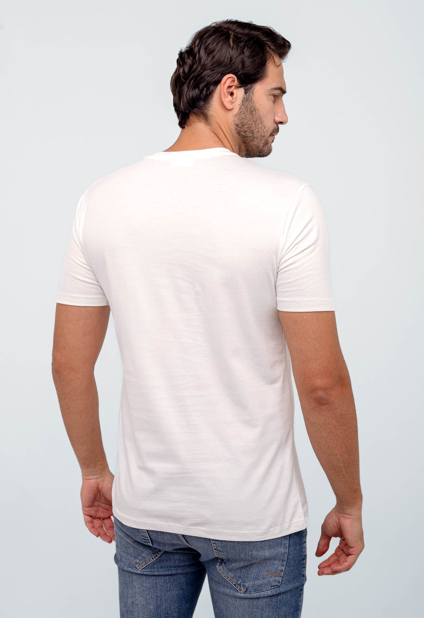 Camiseta Calvin Klein Logo Peito CK Bordado - Henri Store