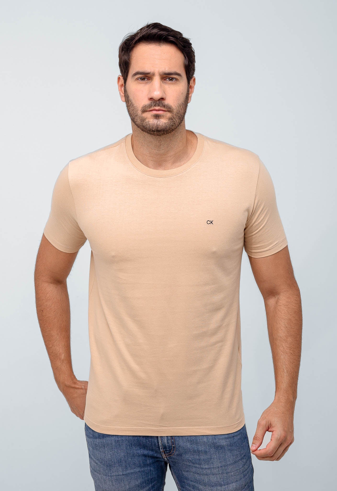 Camiseta Calvin Klein Logo Peito CK Bordado - Henri Store