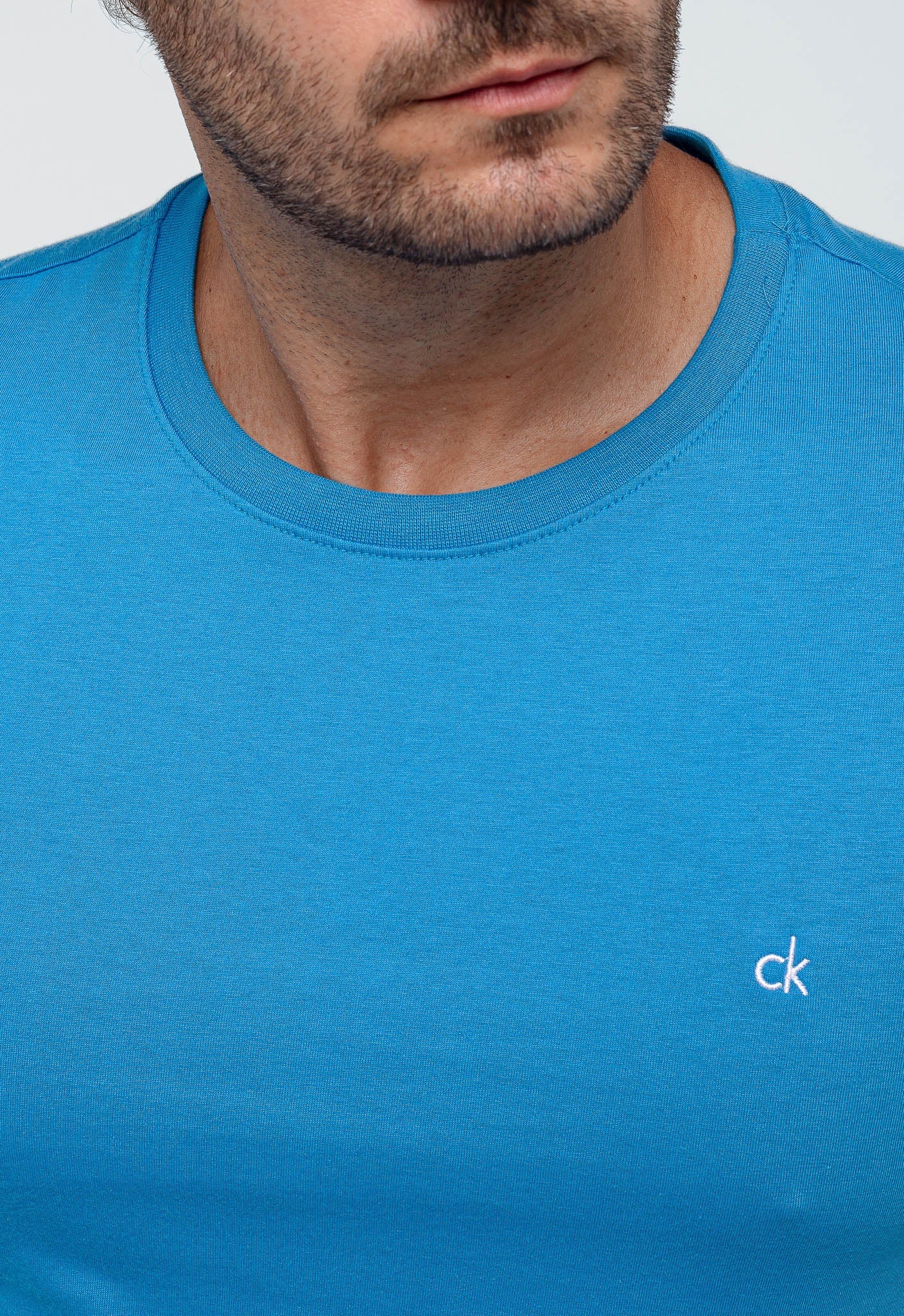 Camiseta Calvin Klein Logo Peito Ck Bordado - Henri Store