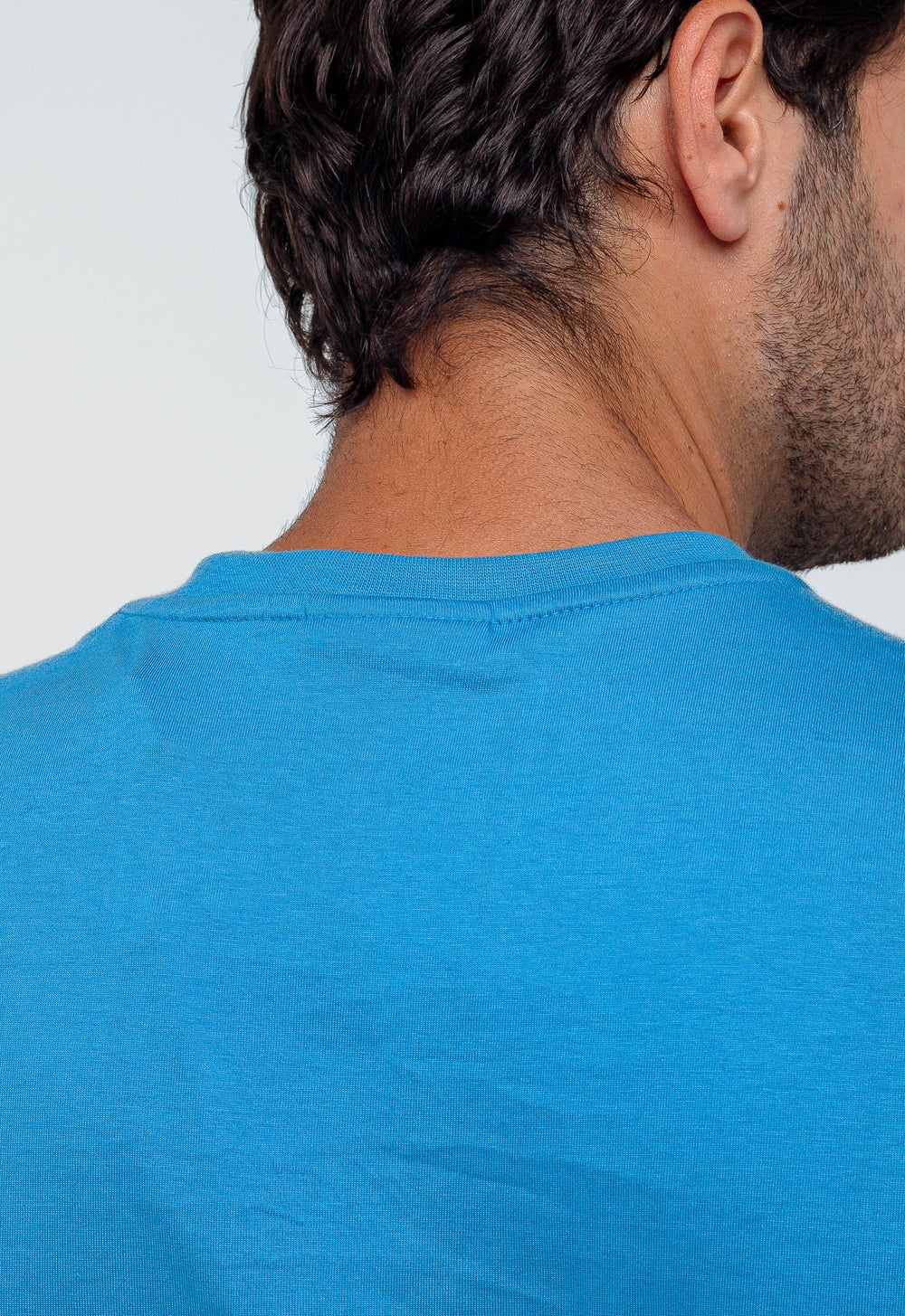 Camiseta Calvin Klein Logo Peito Ck Bordado - Henri Store