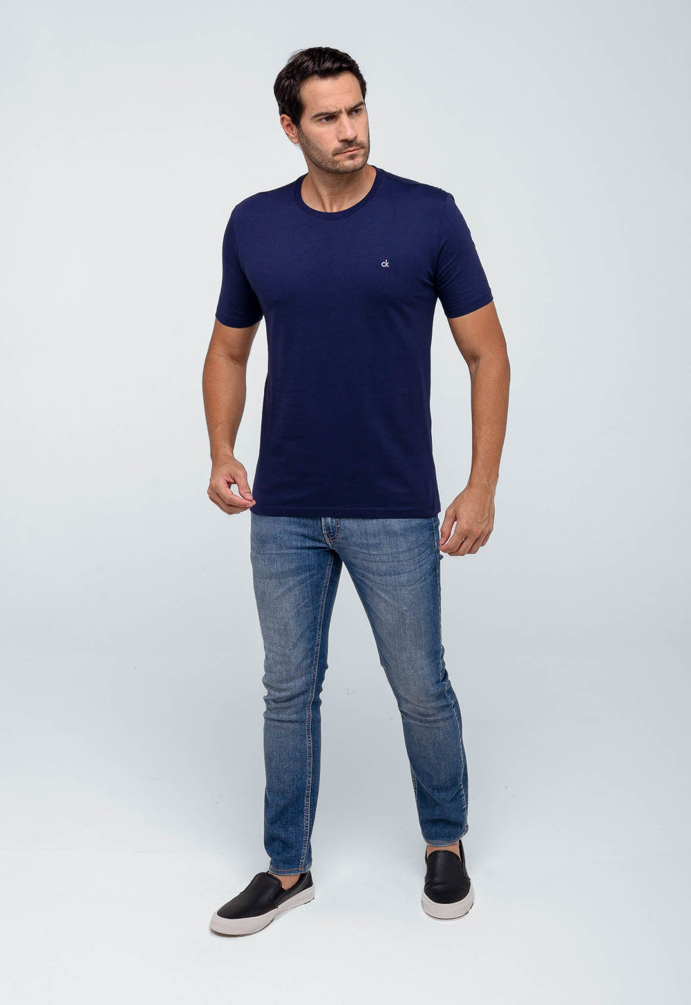 Camiseta Calvin Klein Logo Peito Ck Bordado - Henri Store