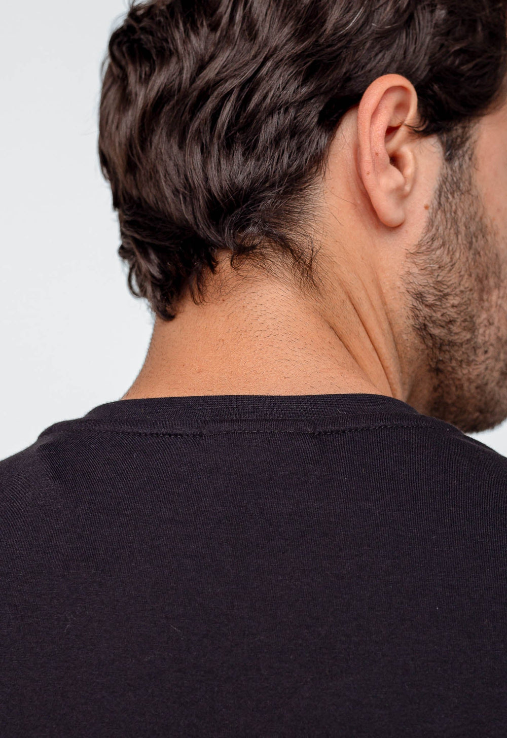 Camiseta Calvin Klein Logo Peito CK Bordado - Henri Store