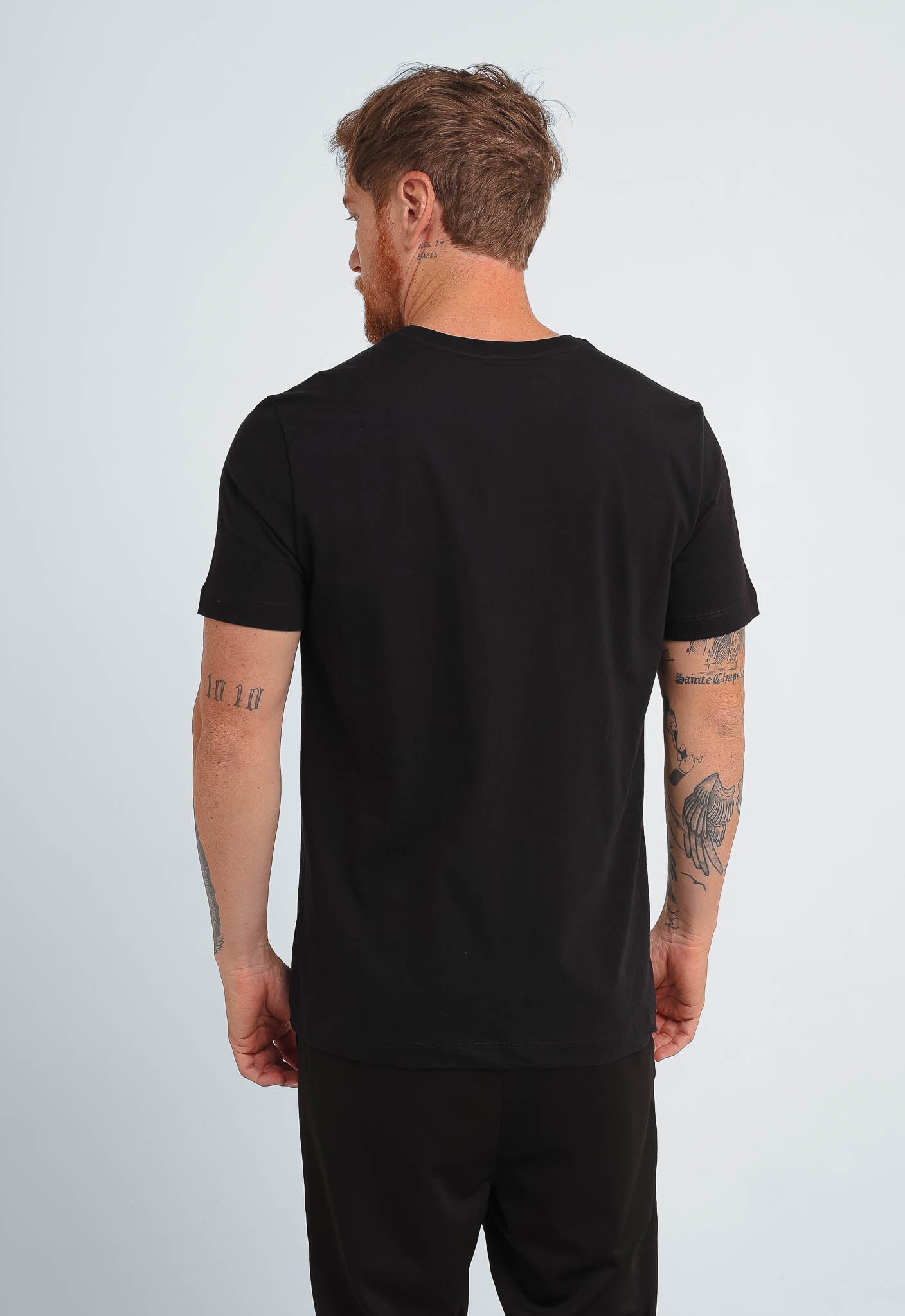 Camiseta Calvin Klein Logo Peito Ck - Henri Store