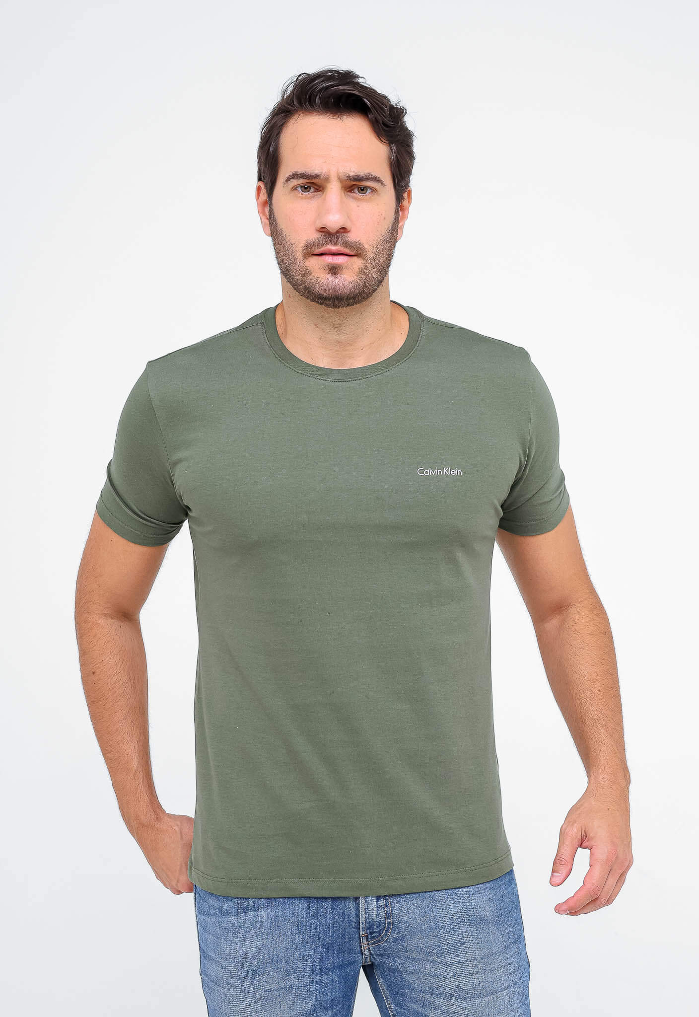 Camiseta Calvin Klein Logo Peito Embossed - Henri Store