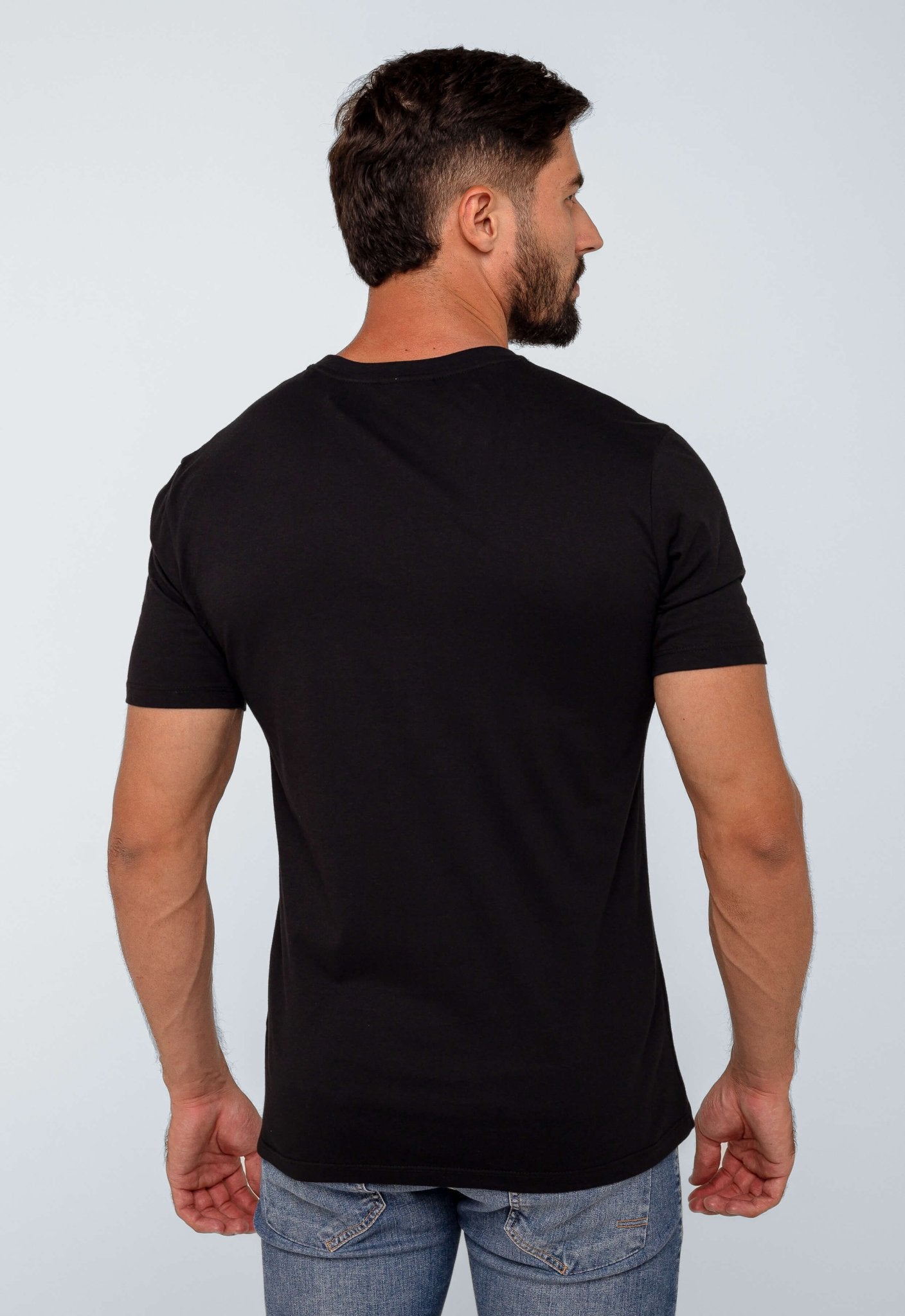 Camiseta Calvin Klein Logo Peito Embossed - Henri Store