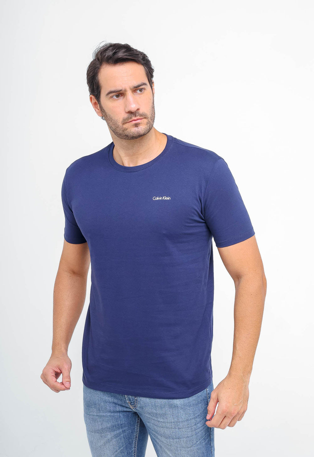 Camiseta Calvin Klein Logo Peito Embossed - Henri Store