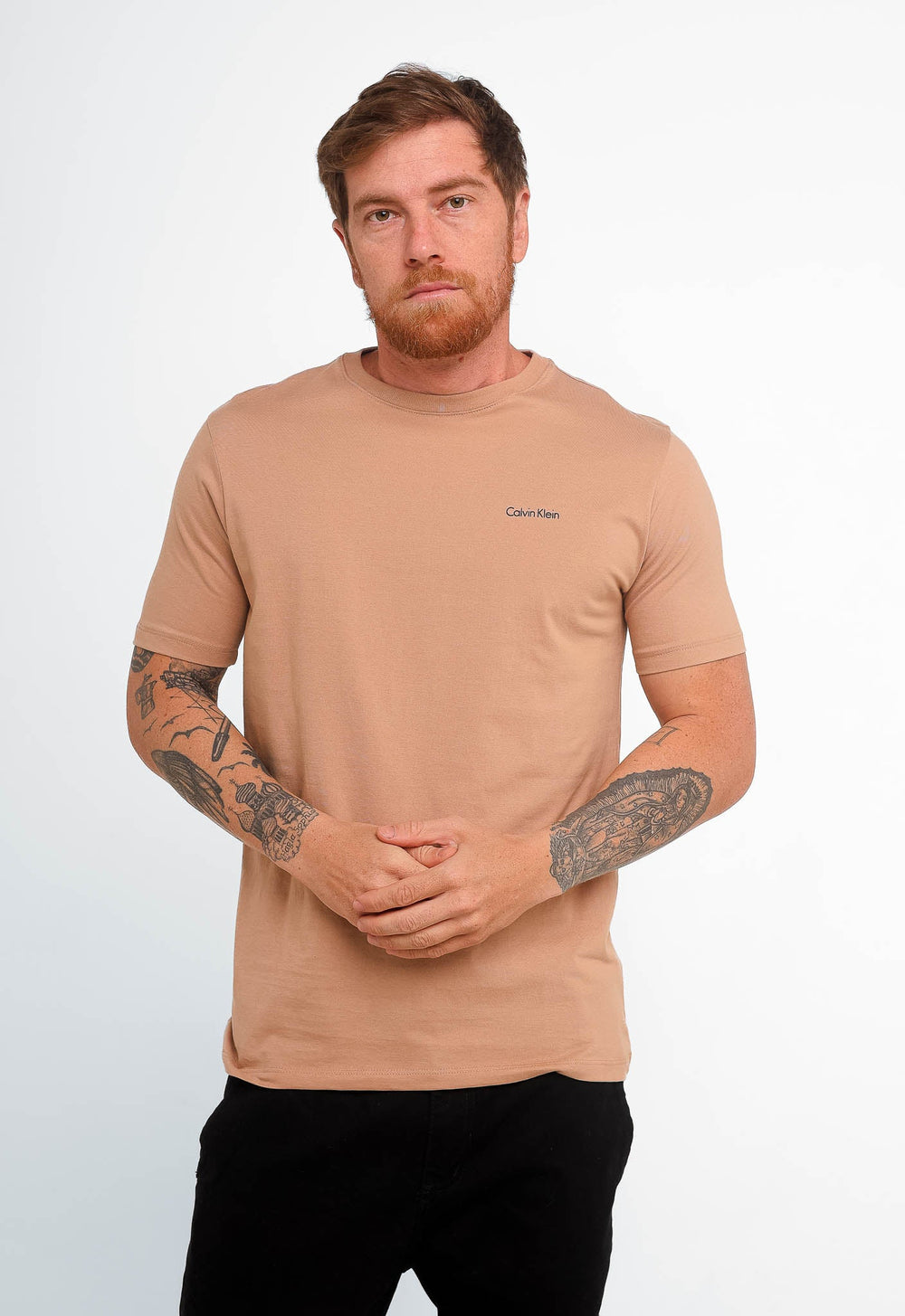 Camiseta Calvin Klein Logo Peito Embossed - Henri Store