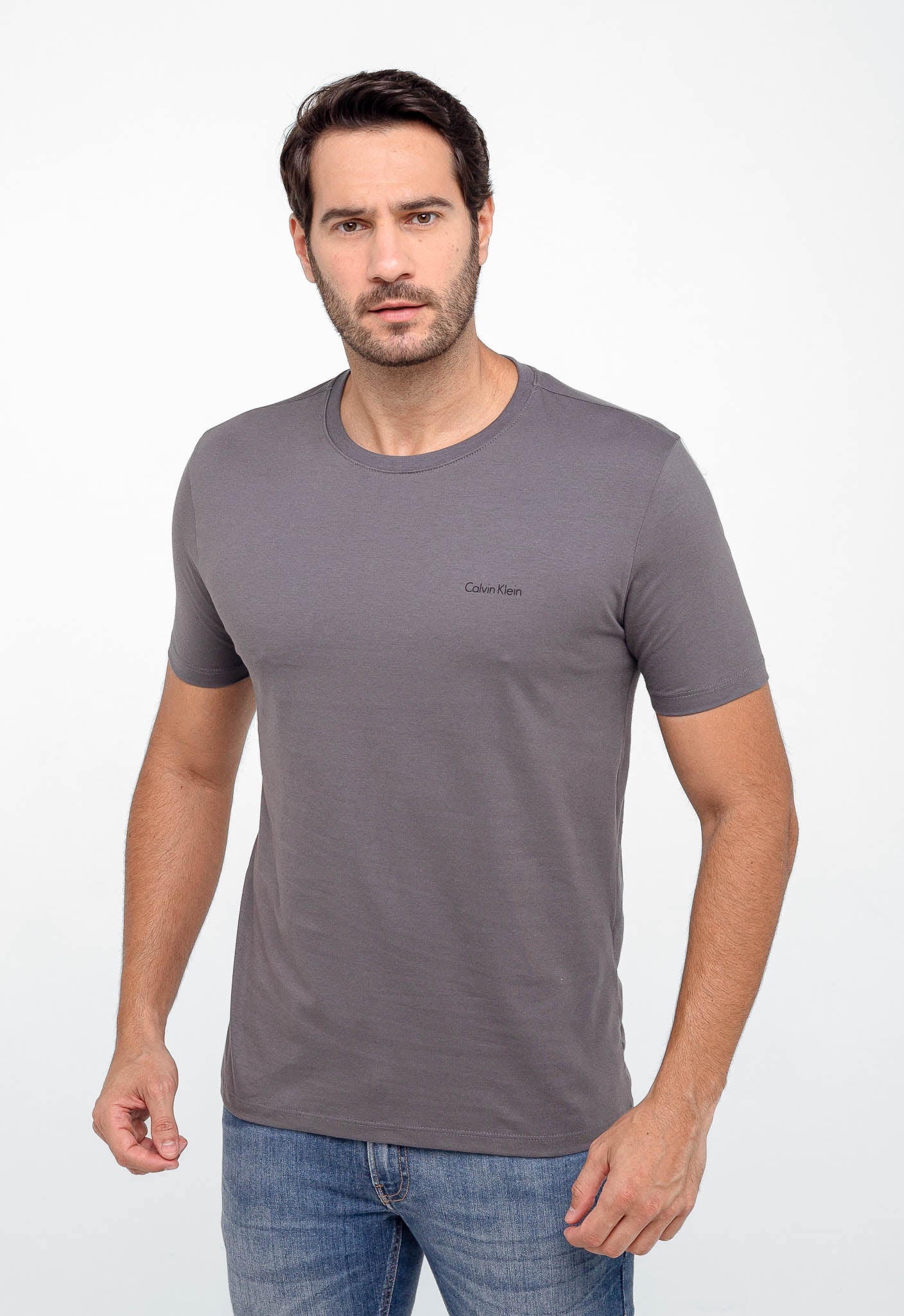 Camiseta Calvin Klein Logo Peito Embossed - Henri Store