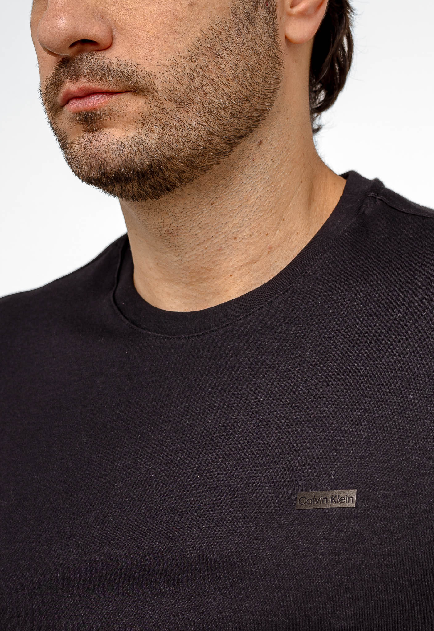 Camiseta Calvin Klein Logo Peito Lisa - Henri Store