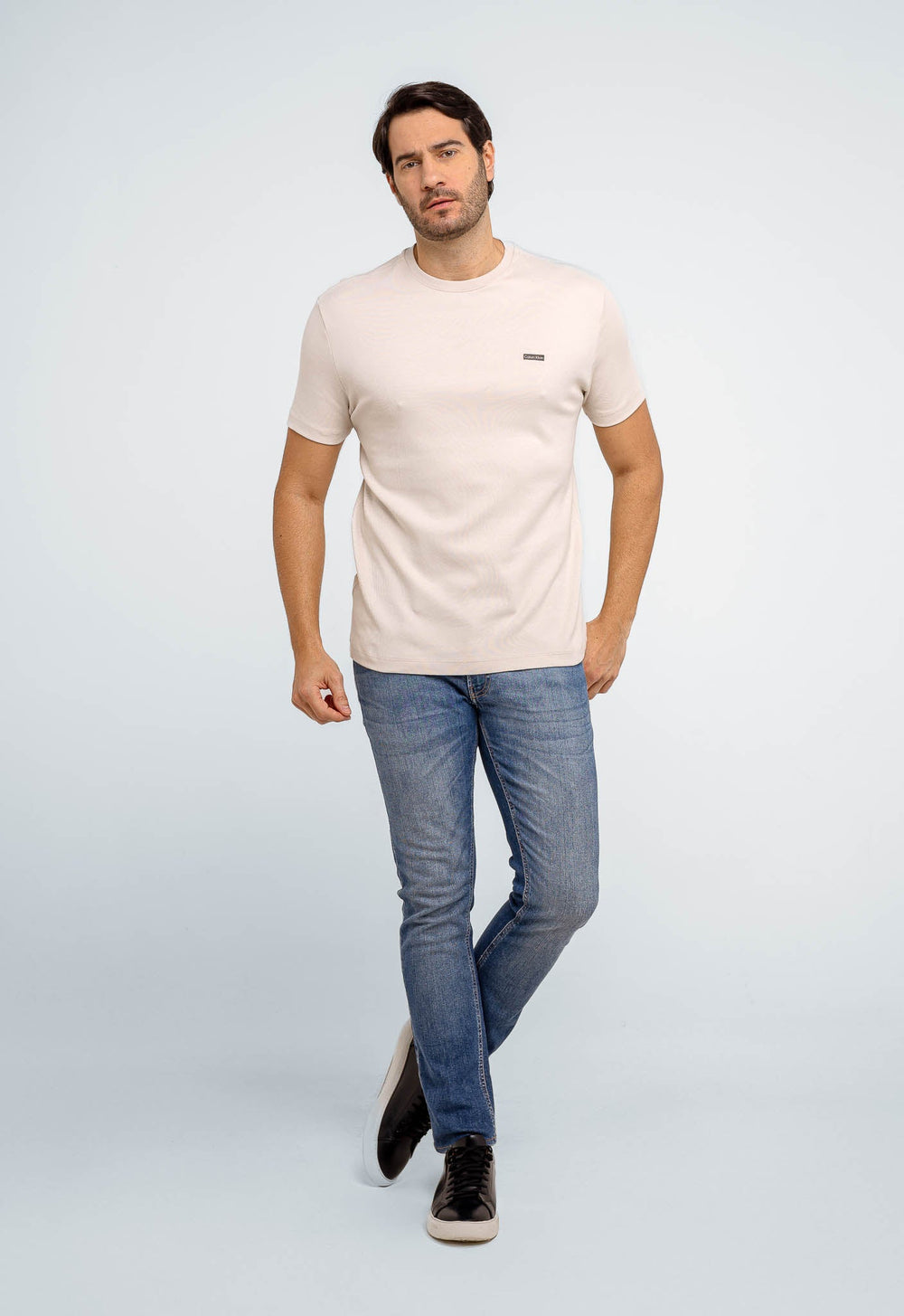 Camiseta Calvin Klein Logo Peito Lisa - Henri Store