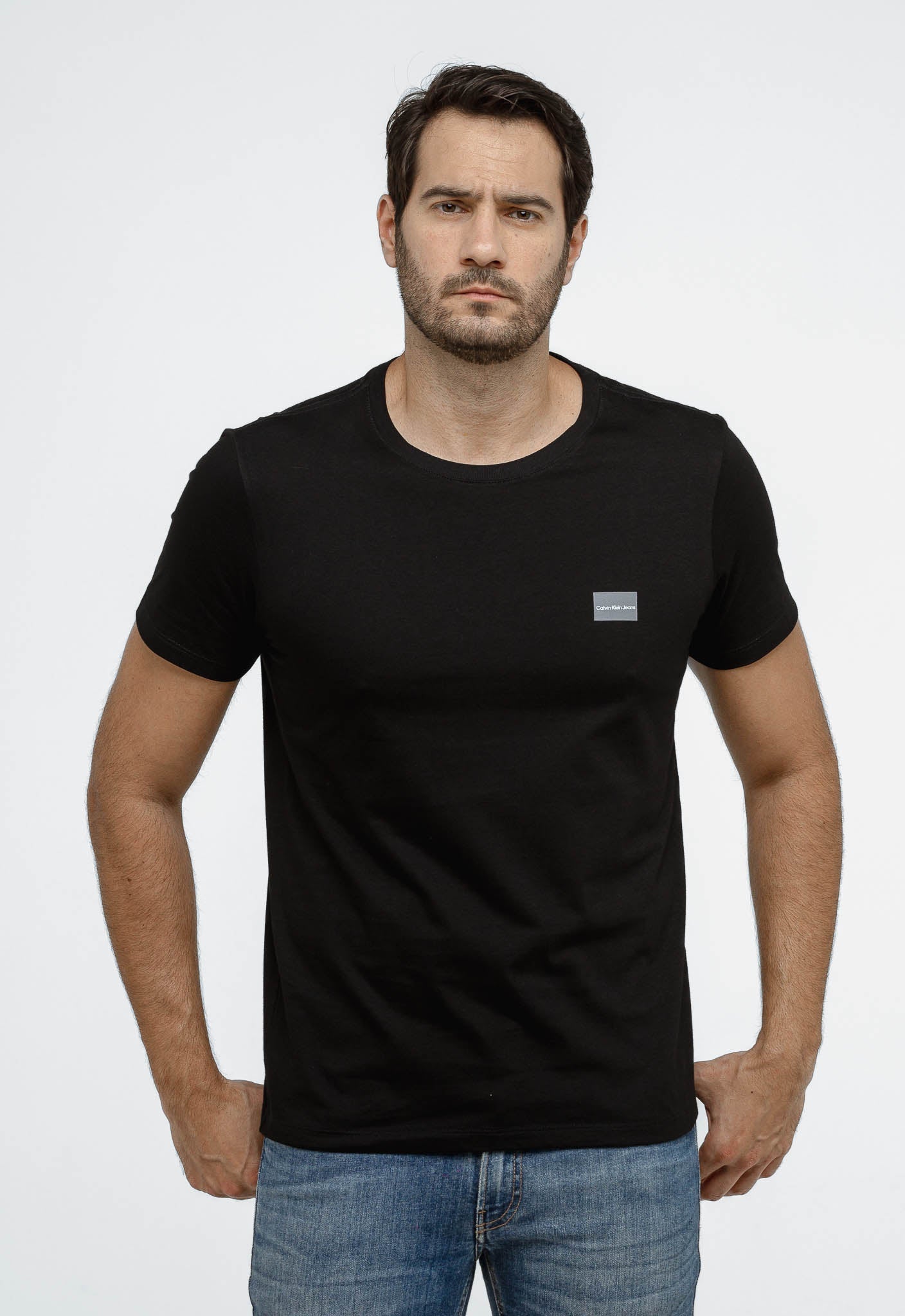 Camiseta Calvin Klein Logo Quadrada no Peito - Sale - Henri Store