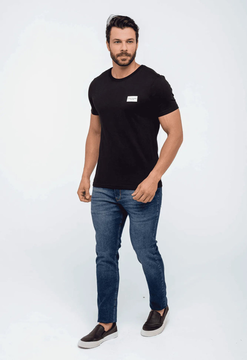 Camiseta Calvin Klein Logo Quadrada no Peito - Sale - Henri Store
