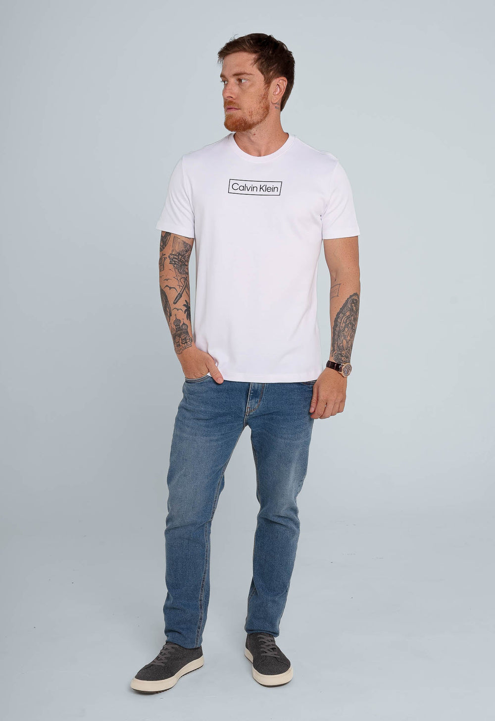 Camiseta Calvin Klein Logo Retângulo Branco - Henri Store