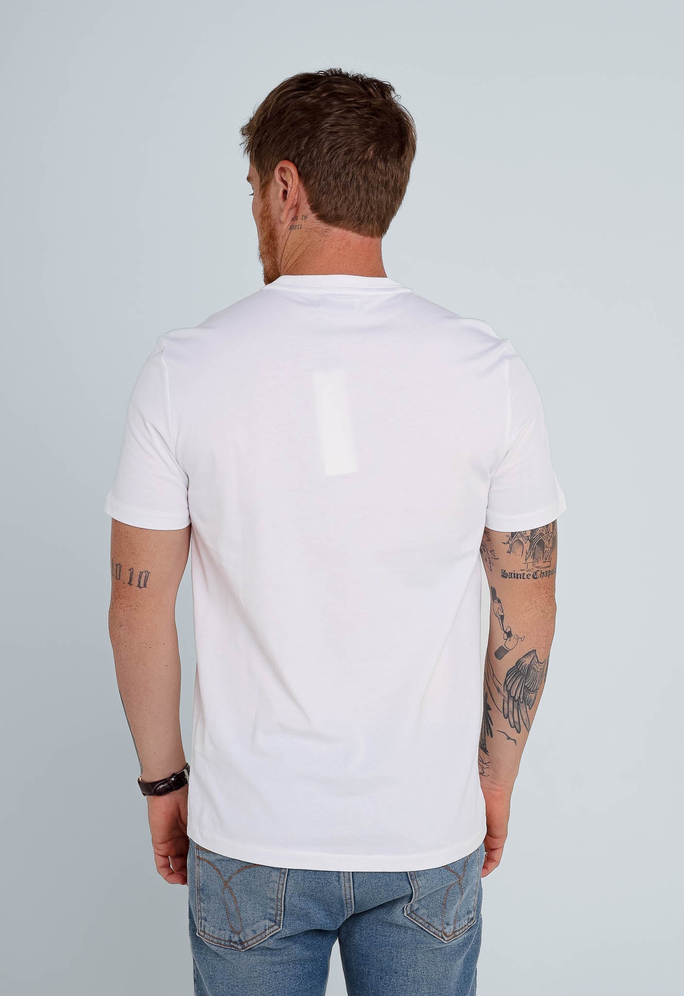 Camiseta Calvin Klein Manga Curta Branco Basica - Henri Store