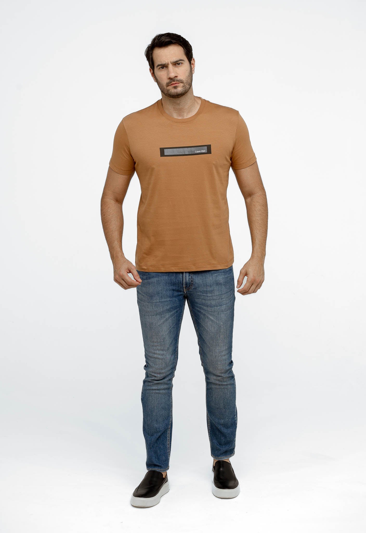 Camiseta Calvin Klein Minimalist Shine - Henri Store