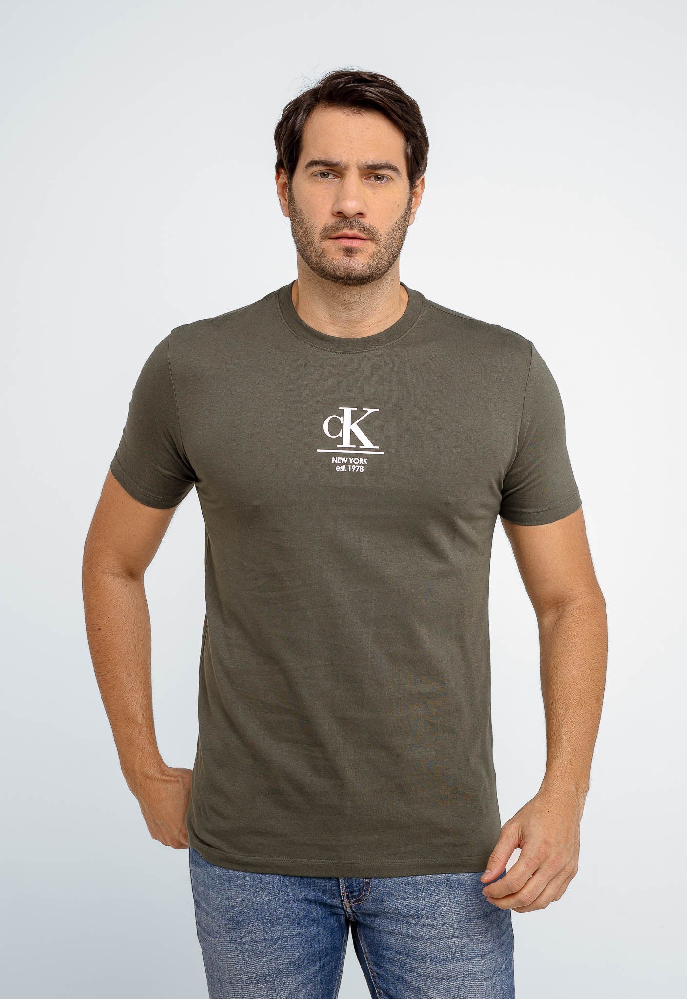 Camiseta Calvin Klein NY Est 1978. - Henri Store