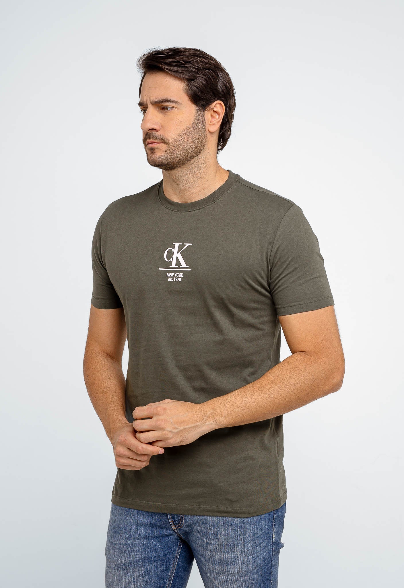 Camiseta Calvin Klein NY Est 1978. - Henri Store