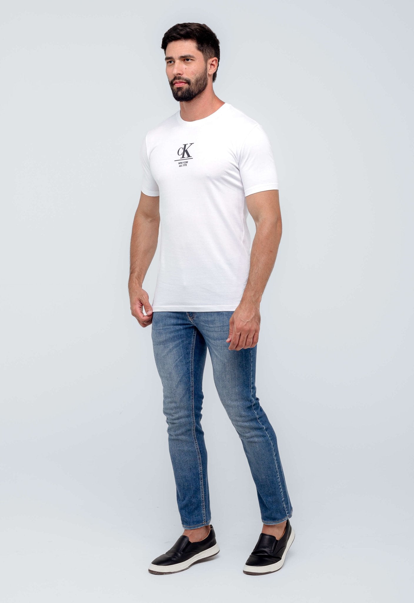 Camiseta Calvin Klein NY Est 1978. - Henri Store