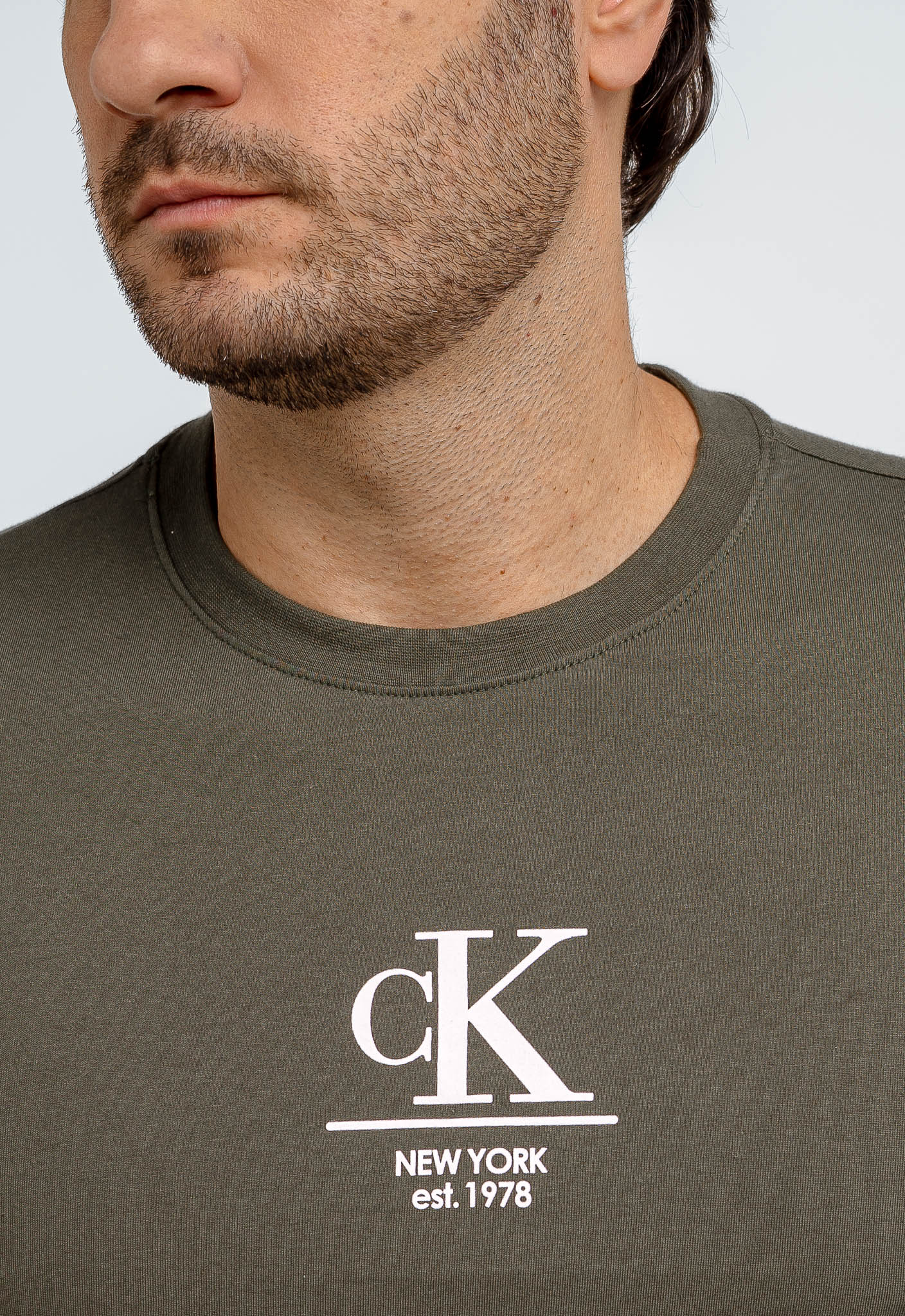 Camiseta Calvin Klein NY Est 1978. - Henri Store