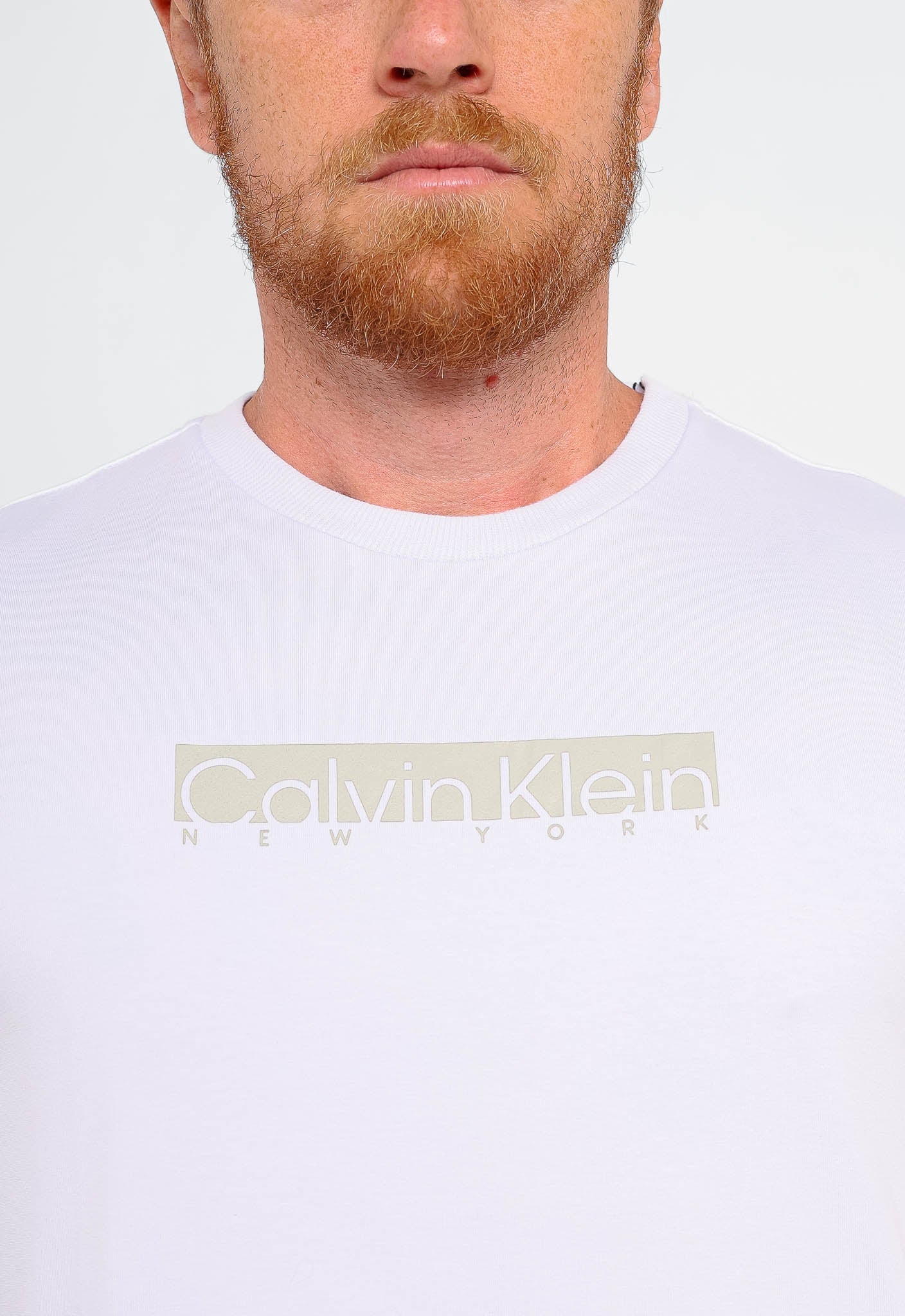 Camiseta Calvin Klein NY Logo Central - Henri Store