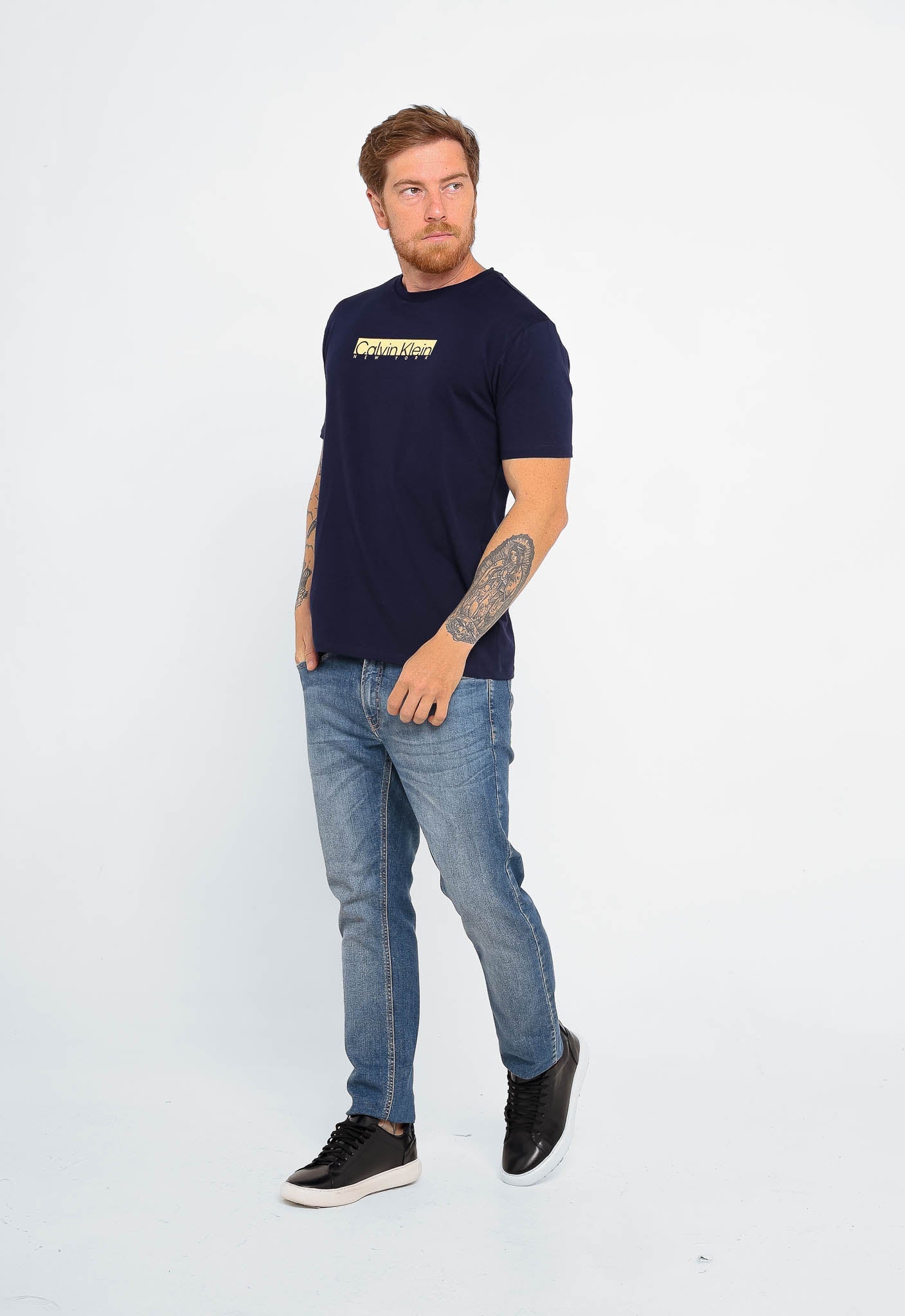 Camiseta Calvin Klein NY Logo Central - Henri Store