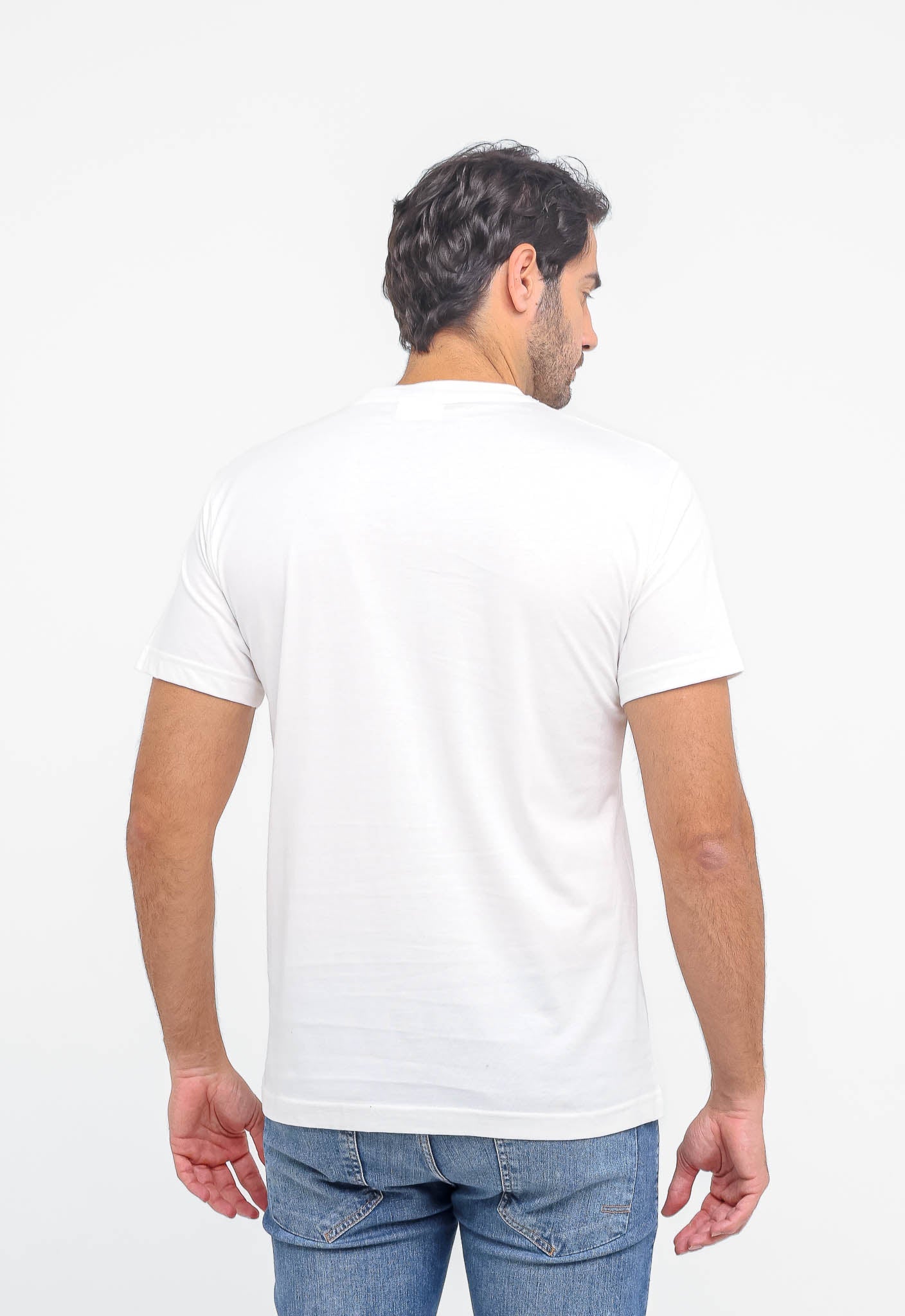 Camiseta Calvin Klein Script Logo Peito - Henri Store