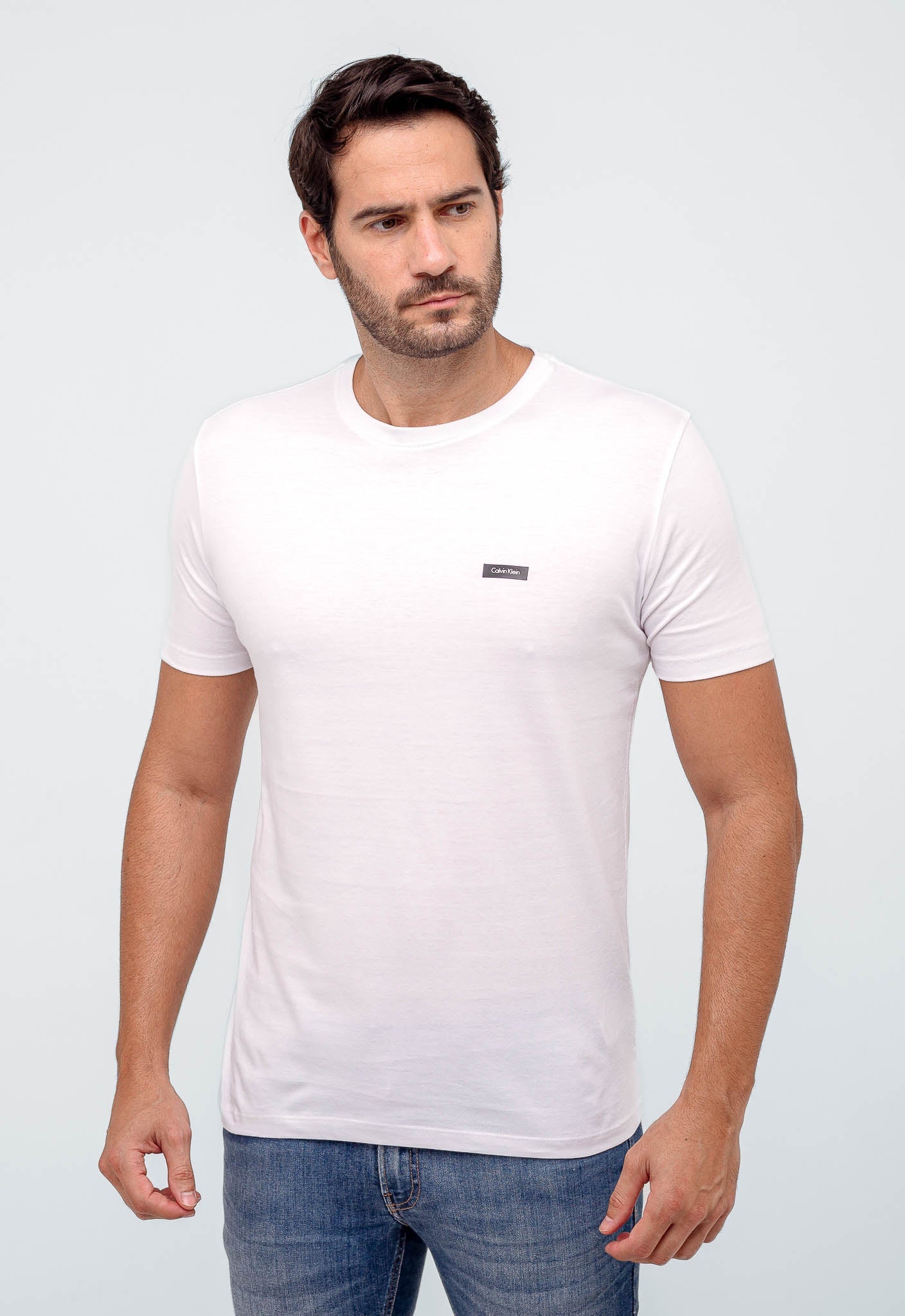 Camiseta Calvin Klein Signature Simples - Henri Store