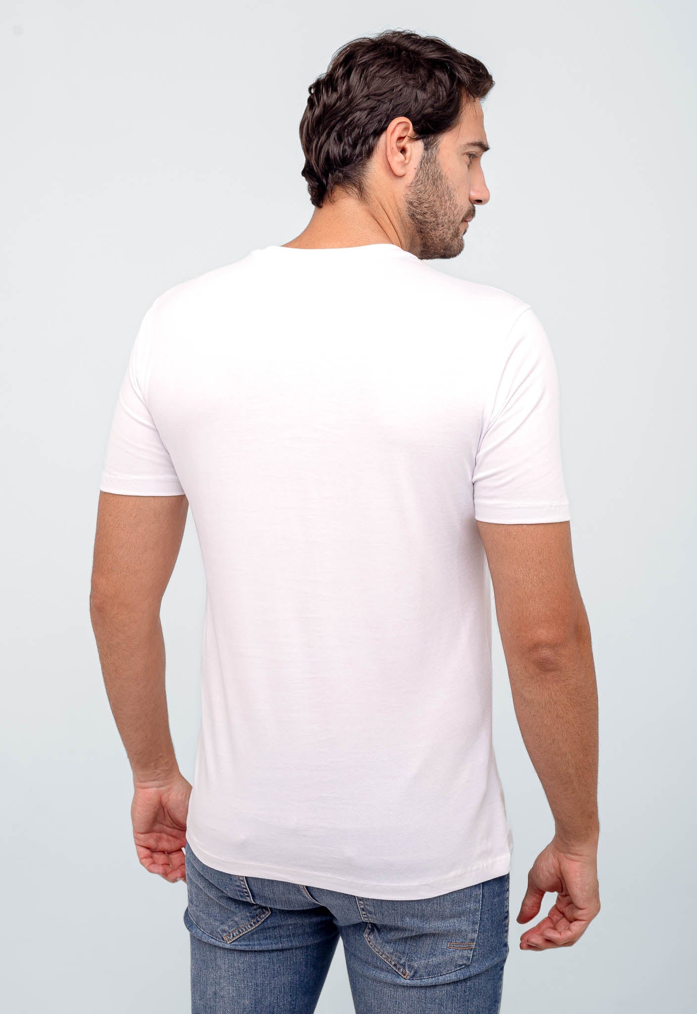 Camiseta Calvin Klein Signature Simples - Henri Store