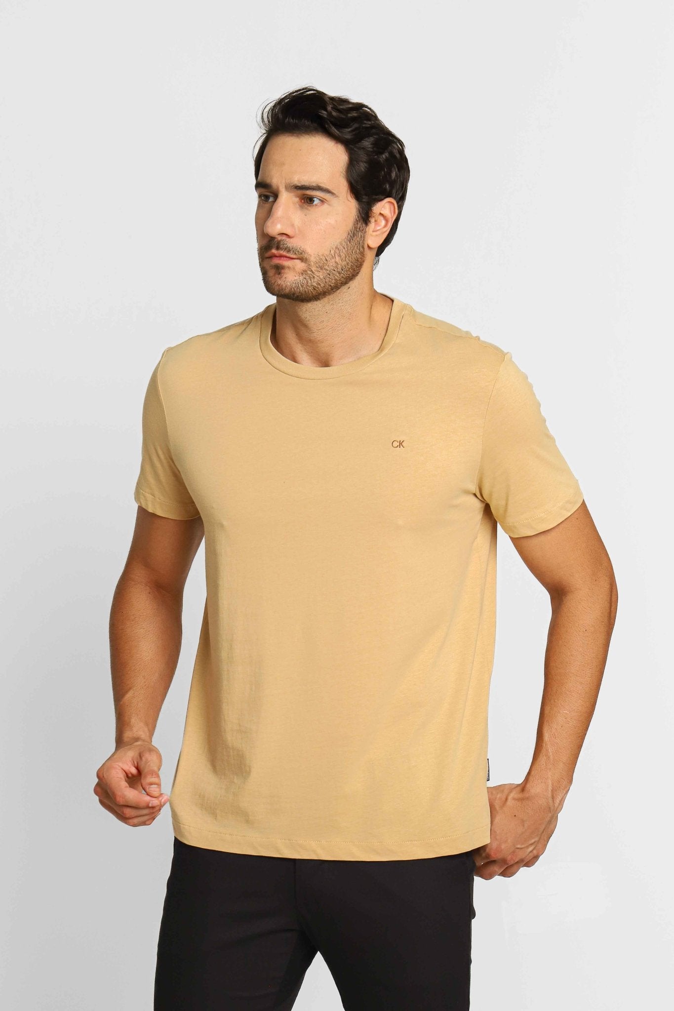 Camiseta Calvin Klein Solid Liquid CK Peito - Henri Store