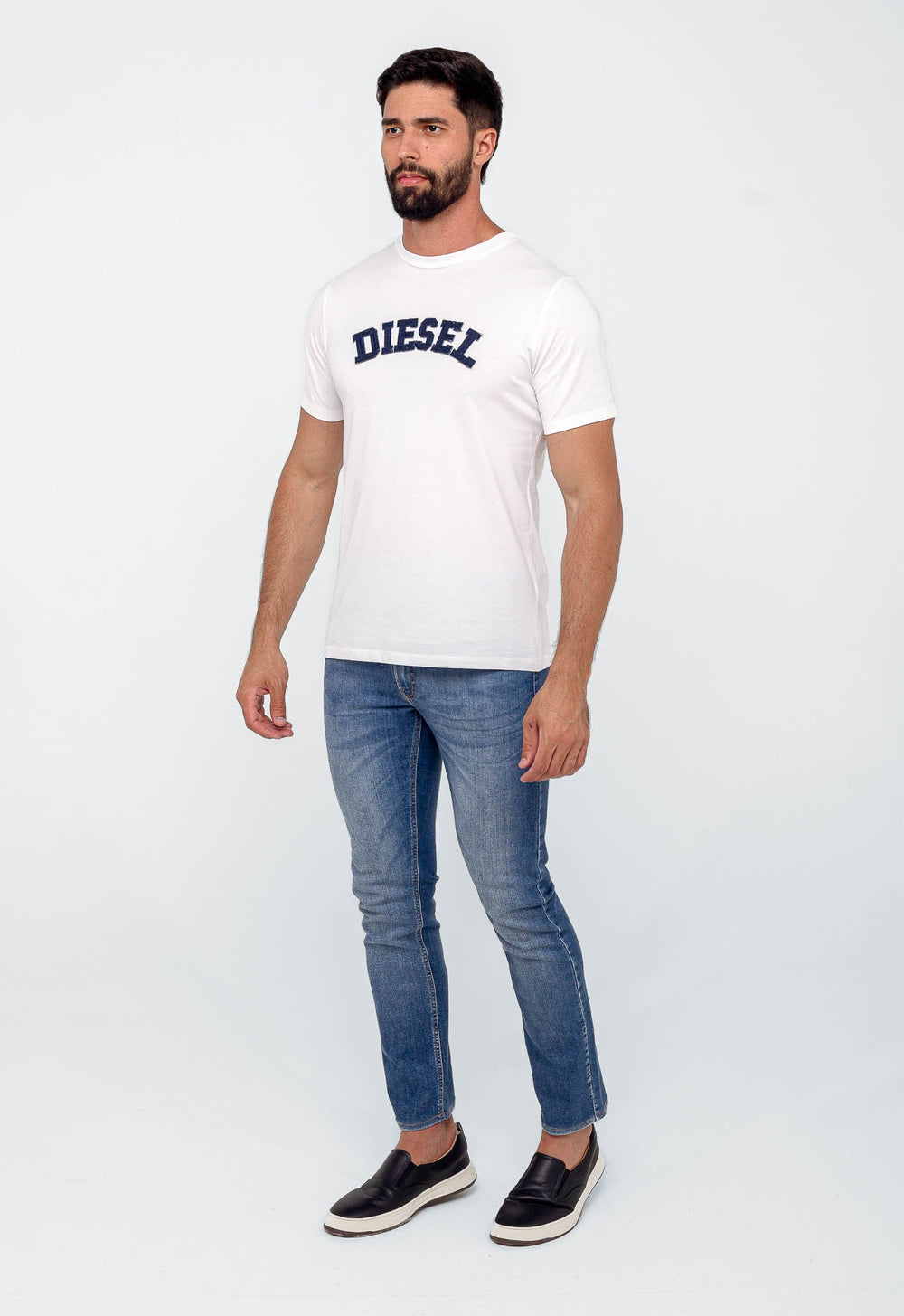 Camiseta Diesel Logo Central Alto Relevo - Henri Store