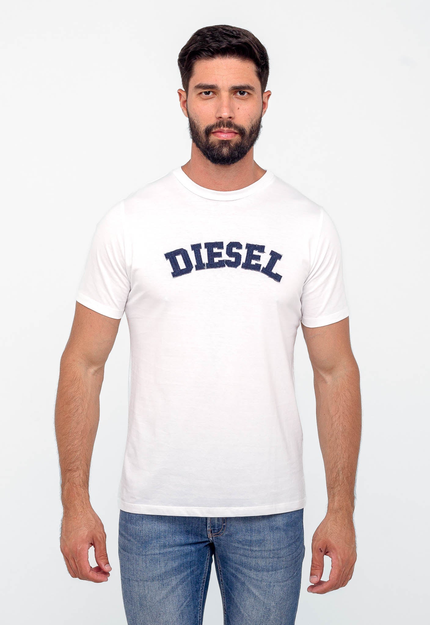 Camiseta Diesel Logo Central Alto Relevo - Henri Store